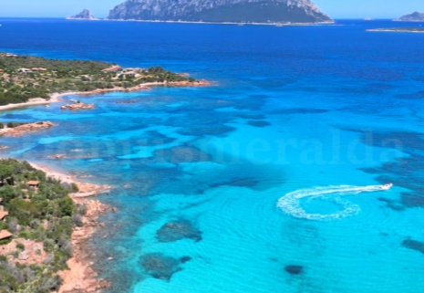 14. Spiaggia Porto Istana